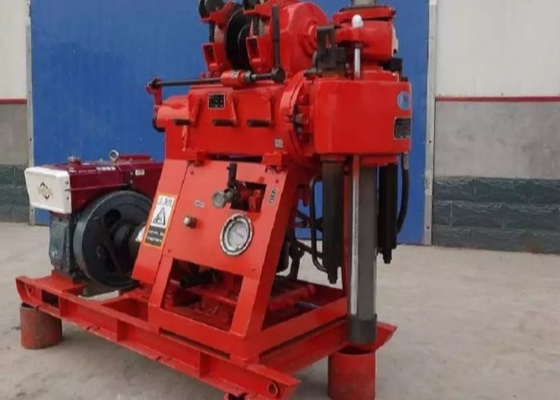 GY 200 Hydraulic Core Drilling Rig 300 Meters Prospect آسان بررسی مهندسی نمونه جمع آوری